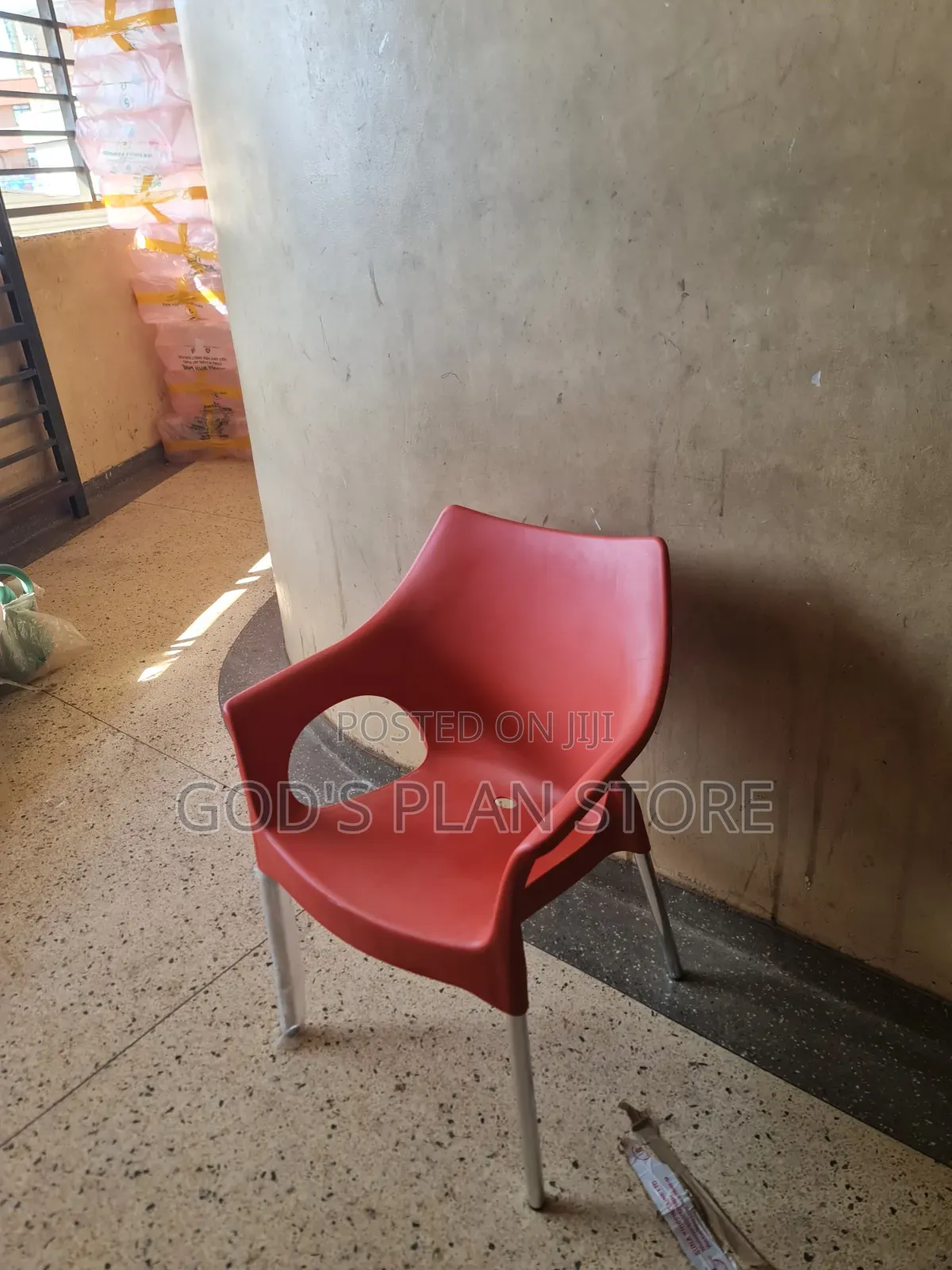 Red Steel Legs Plastic Chairs Plastic Chairs