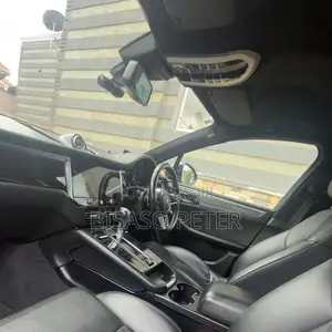 Porsche Macan 2016 Green