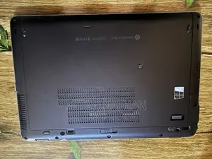 Laptop HP EliteBook 840 G5 8GB Intel Core i5 HDD+SSD 512GB