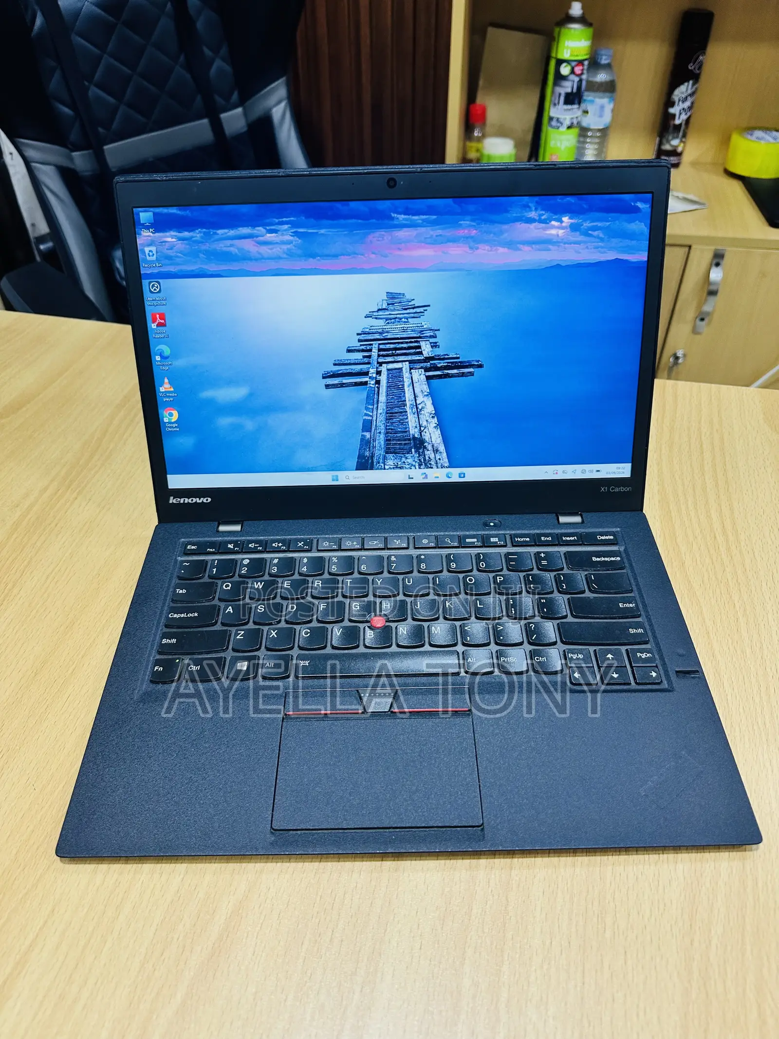 New Laptop Lenovo ThinkPad T490s 16GB Intel Core i7 SSD 512GB