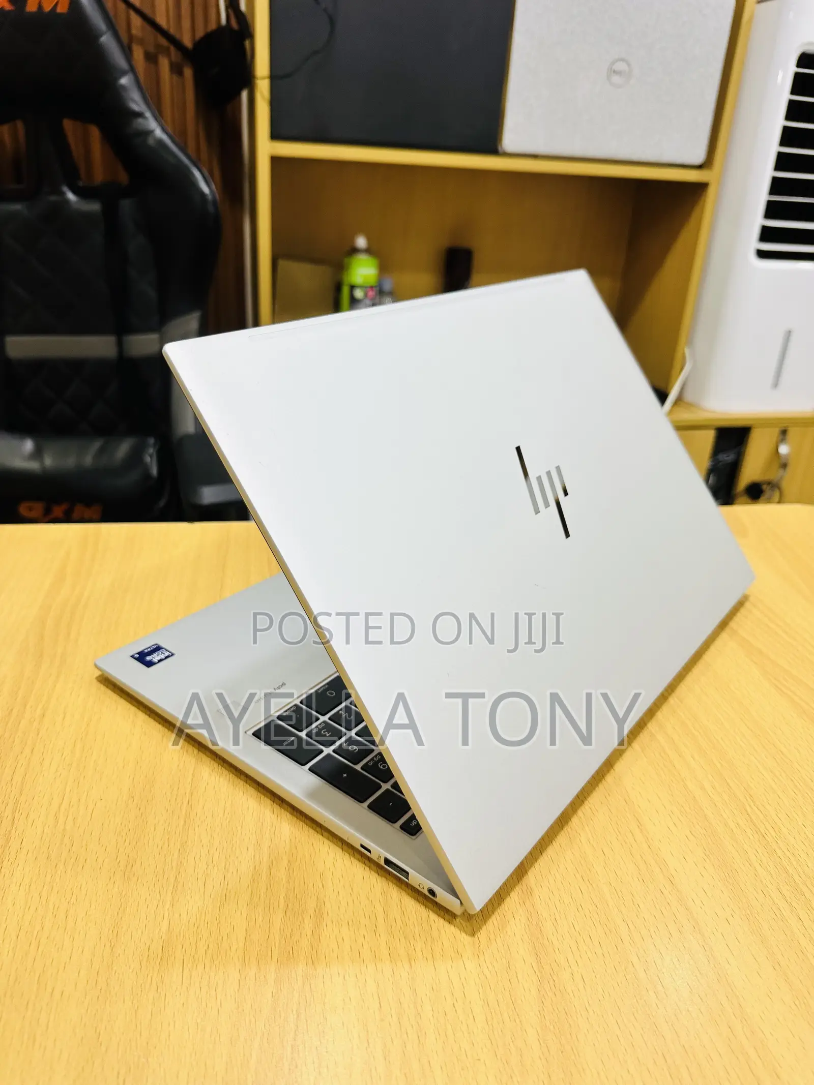 New Laptop HP EliteBook 860 G10 16GB Intel Core Ultra 5 SSD 512GB