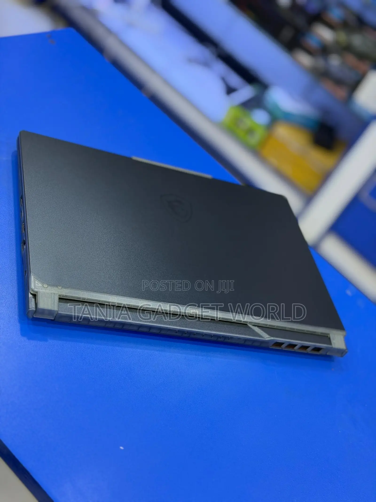 New Laptop MSI Cyborg 15 16GB Intel Core i7 SSD 1T