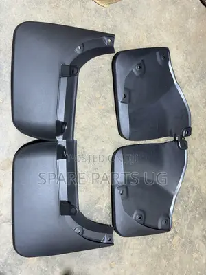 Landcruiser LC300 2025 Onwards Mudflaps