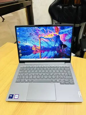 New Laptop Lenovo ThinkBook 14 G8 IAL 16GB Intel Core Ultra 7 SSD 512GB