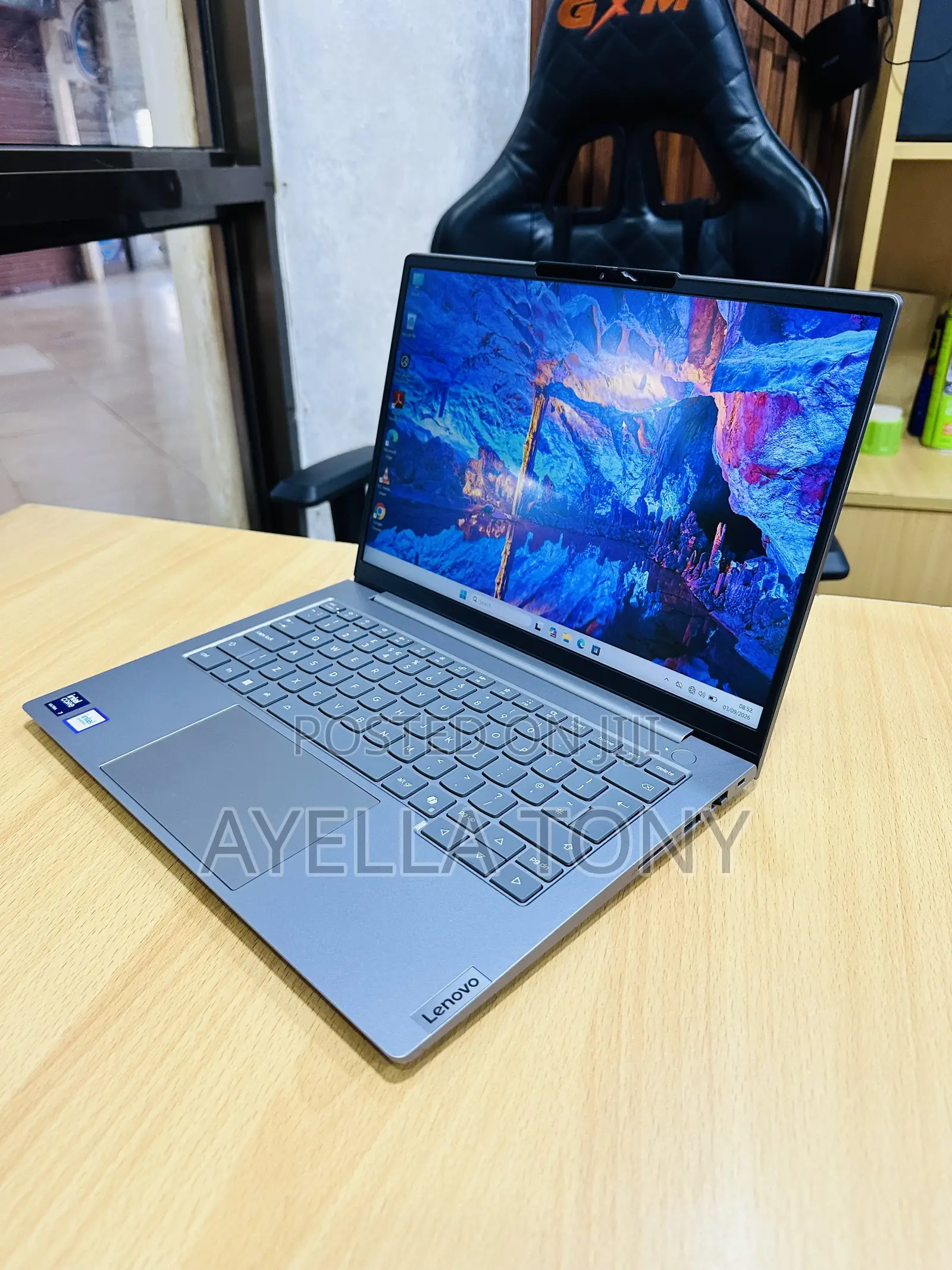 New Laptop Lenovo ThinkBook 14 G8 IAL 16GB Intel Core Ultra 7 SSD 512GB