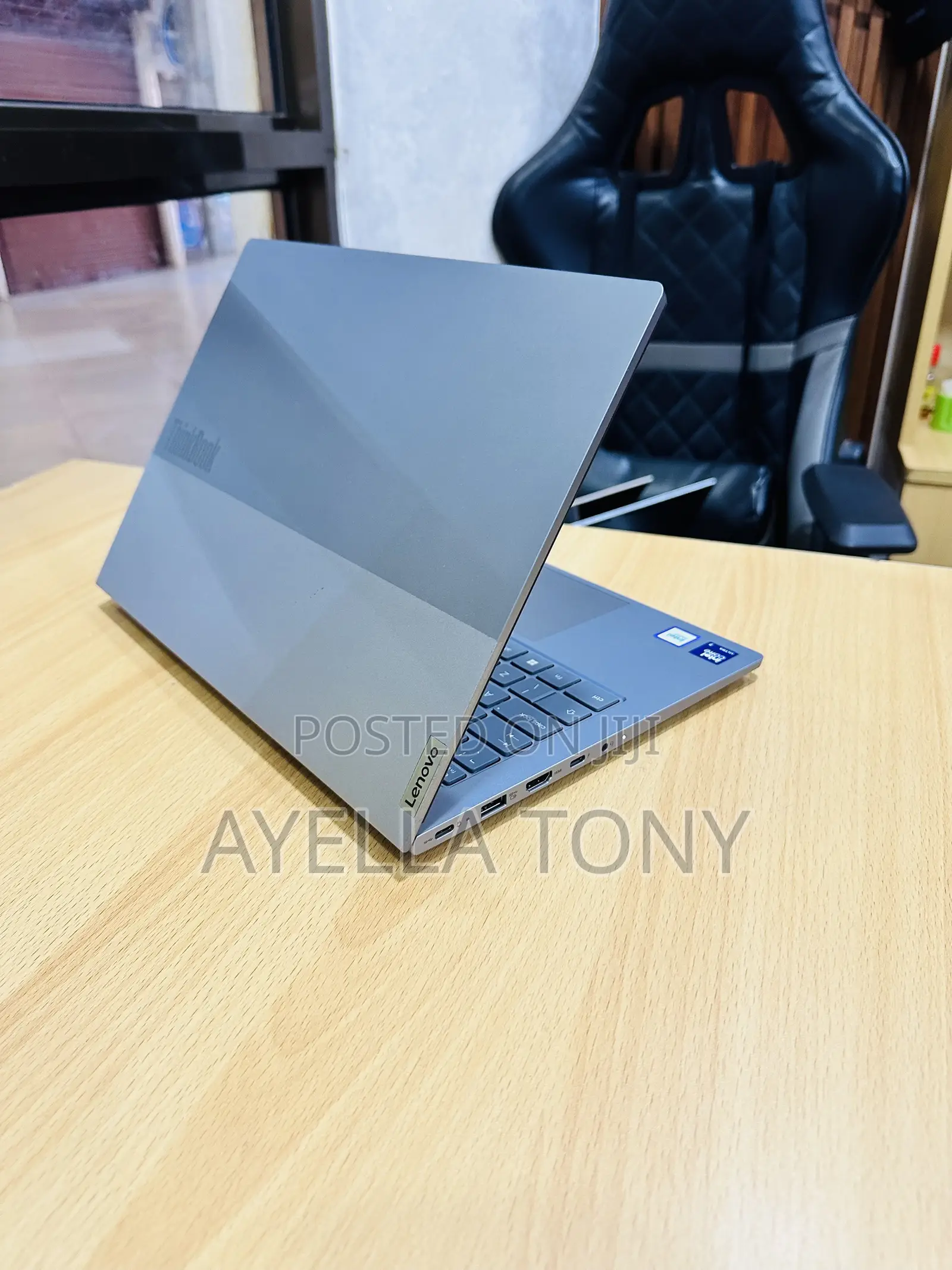 New Laptop Lenovo ThinkBook 14 G8 IAL 16GB Intel Core Ultra 7 SSD 512GB