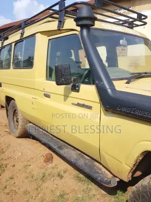 Toyota Land Cruiser 2009 Beige