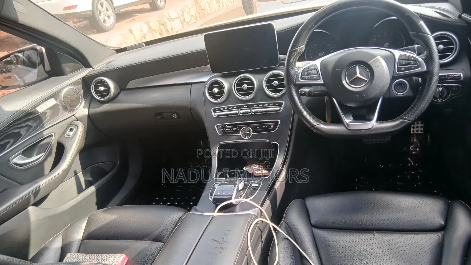 Mercedes-Benz C200 2015 White