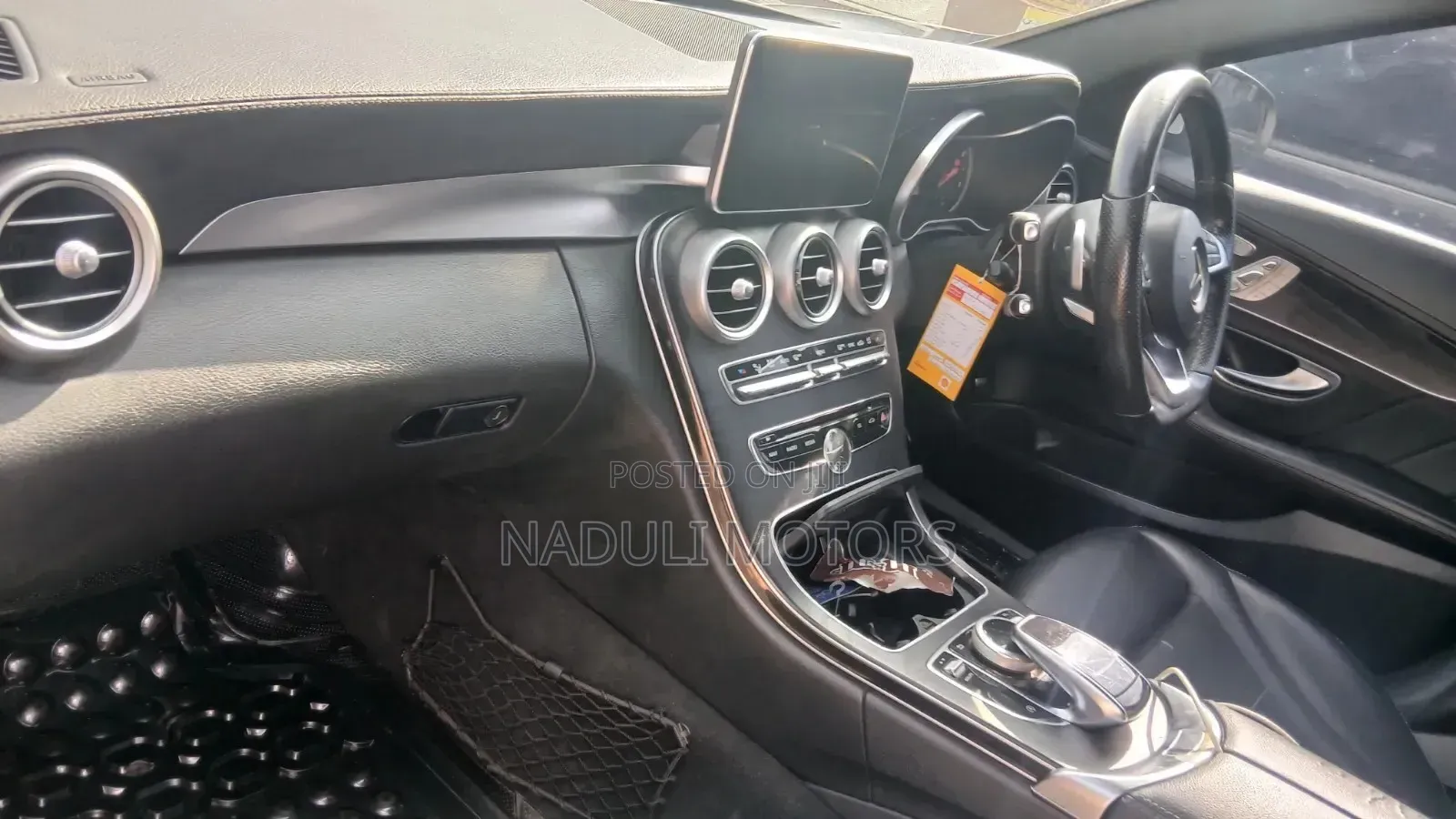 Mercedes-Benz C200 2015 White