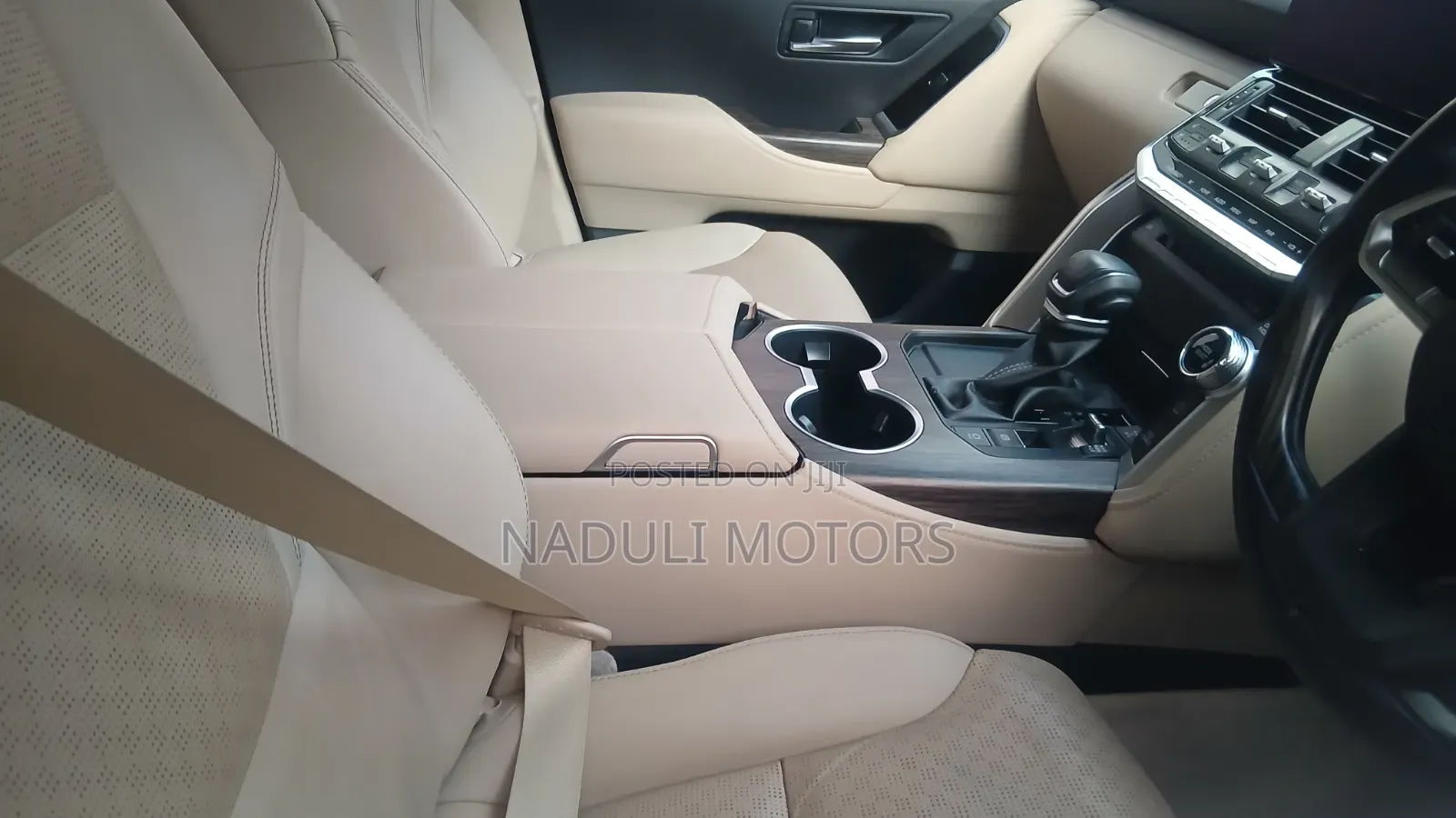 Toyota Land Cruiser Prado 2023 White