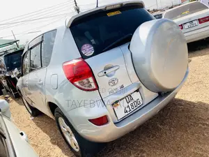 Toyota RAV4 2008