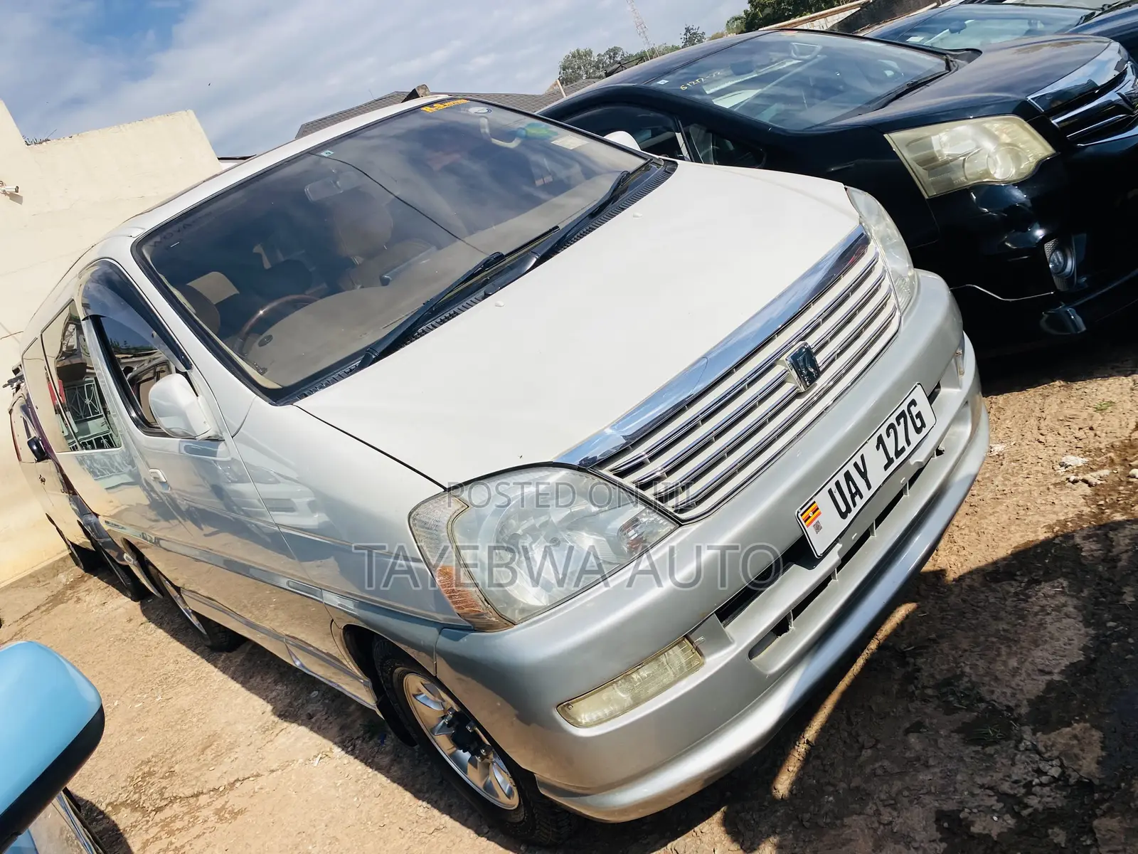 Toyota Regius 1998
