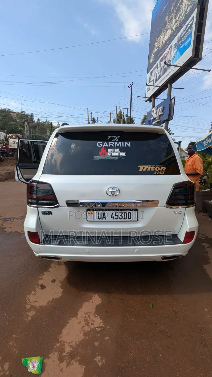 Toyota Land Cruiser 2012 White