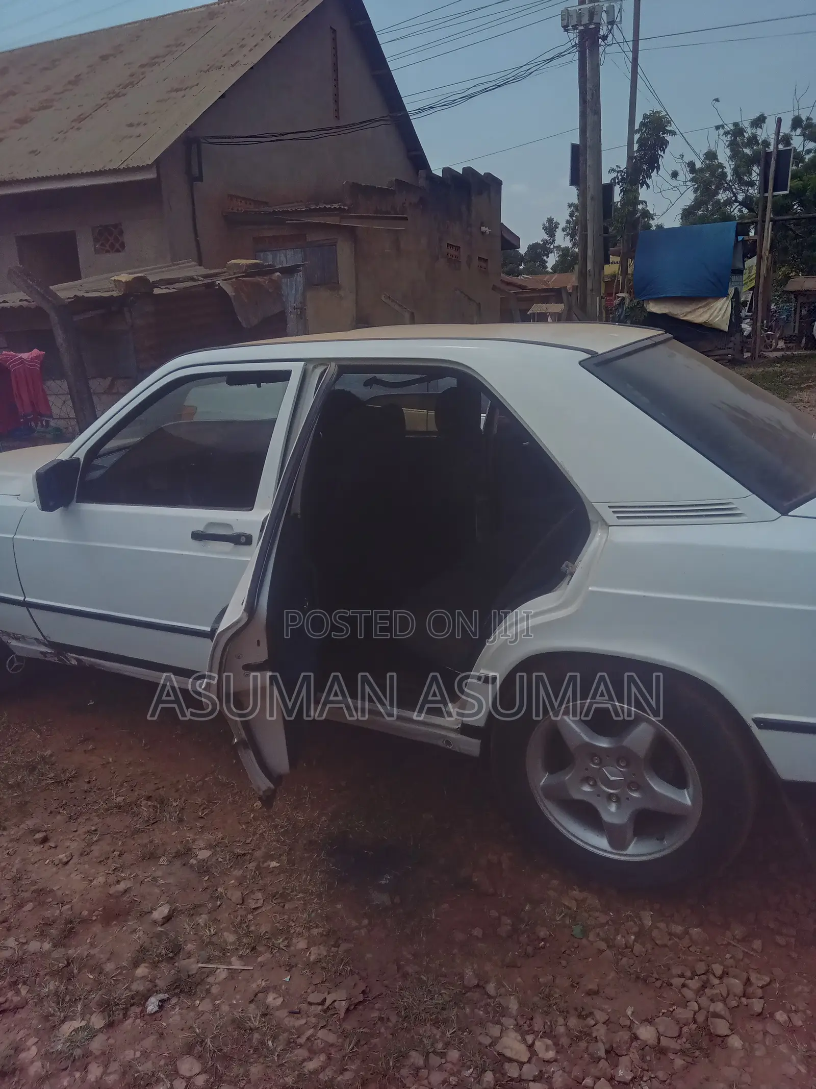 Mercedes-Benz 190E 1986 White