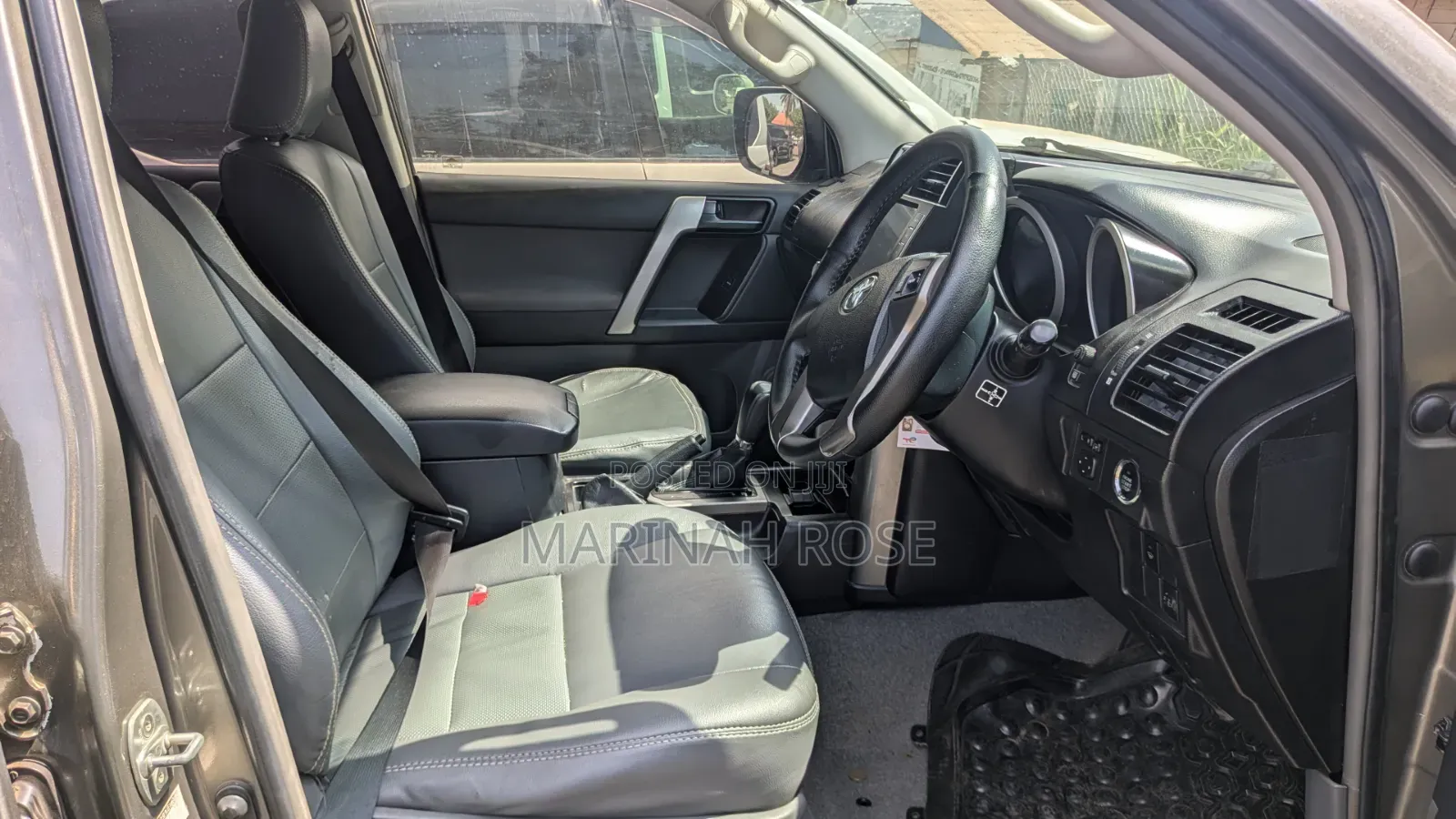 Toyota Land Cruiser Prado 2014
