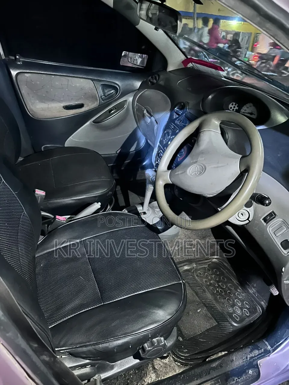 Toyota Vitz 2002