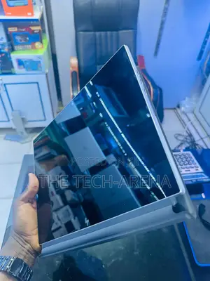 New Laptop HP X2 16GB Intel Core i7 SSD 512GB