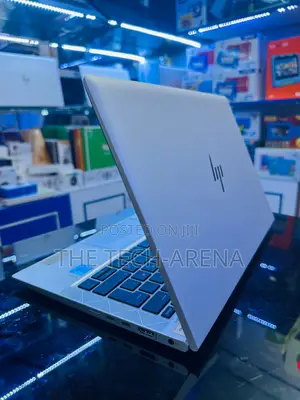 New Laptop HP EliteBook 830 G8 16GB Intel Core i7 SSD 512GB