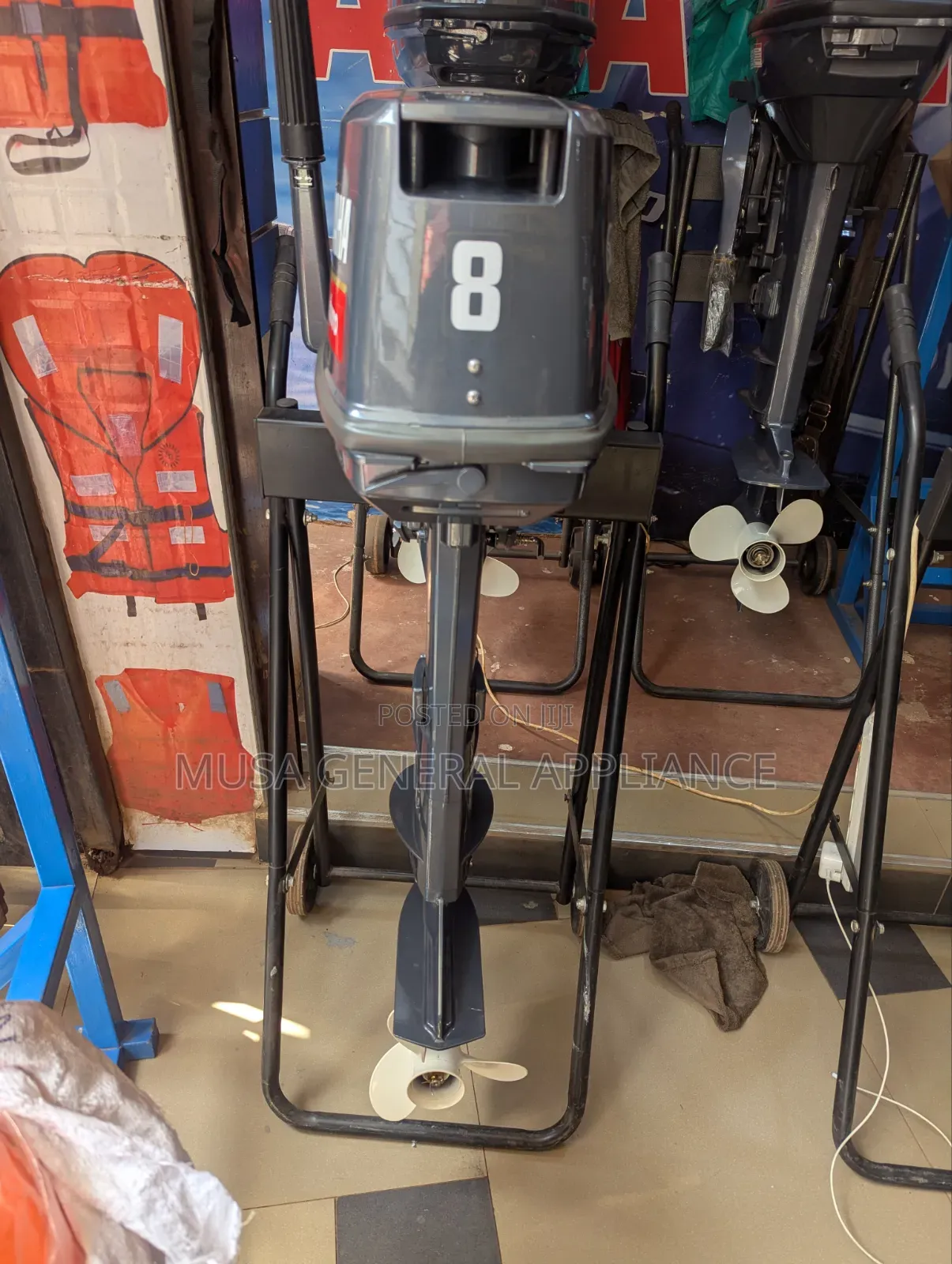 Yamaha Enduro 8HP 2-Stroke Outboard Boat Engine