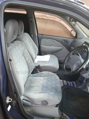 Toyota Raum 1998 Blue