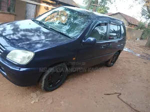 Toyota Raum 1998 Blue