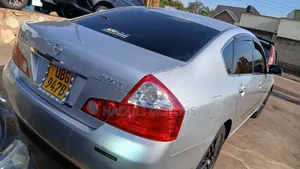 Nissan Fuga 2005 Silver