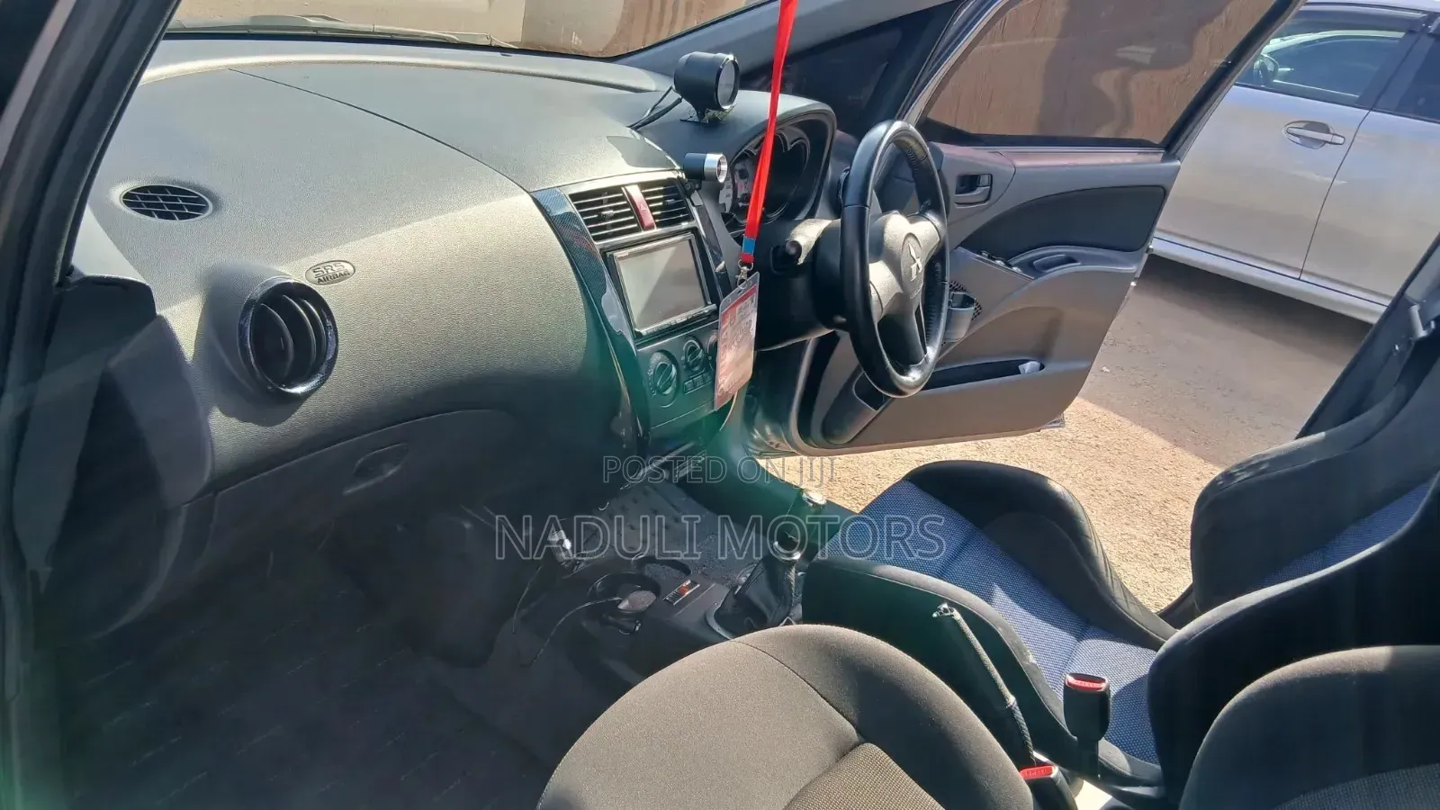 Mitsubishi Colt 2012 Gray