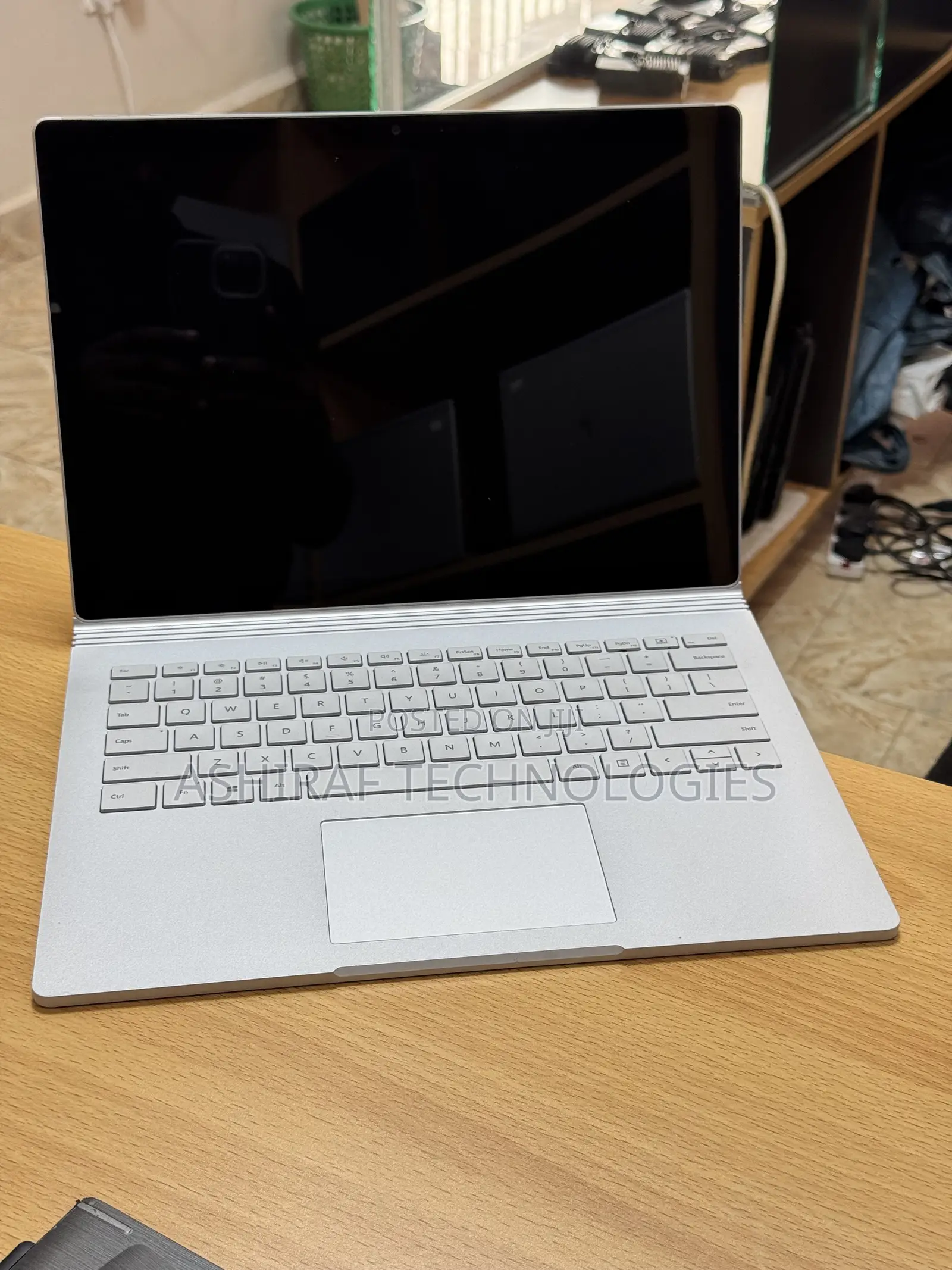 Laptop Microsoft Surface Book 2 8GB Intel Core i5 SSD 256GB