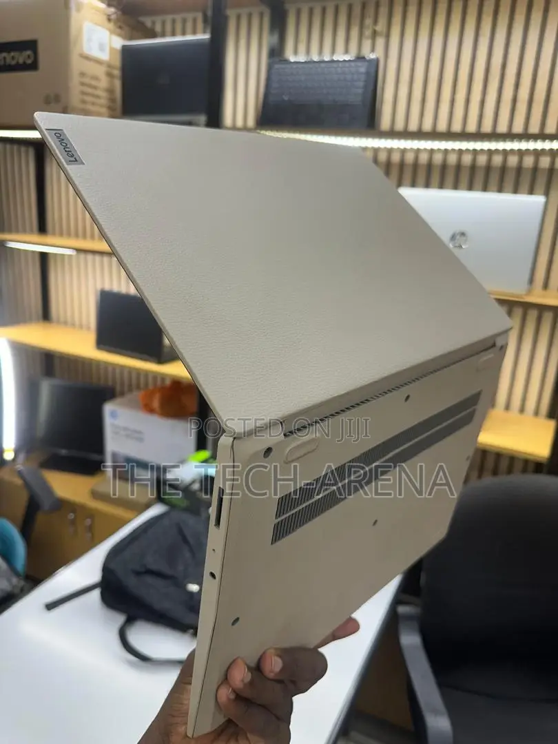 Laptop Lenovo IdeaPad 1 4GB Intel Celeron HDD 1T