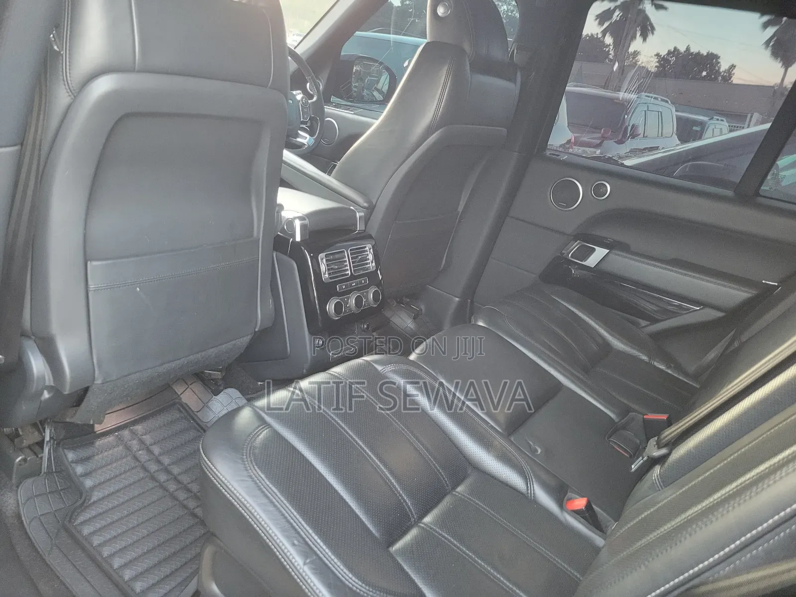Land Rover Range Rover Vogue 2016 Silver
