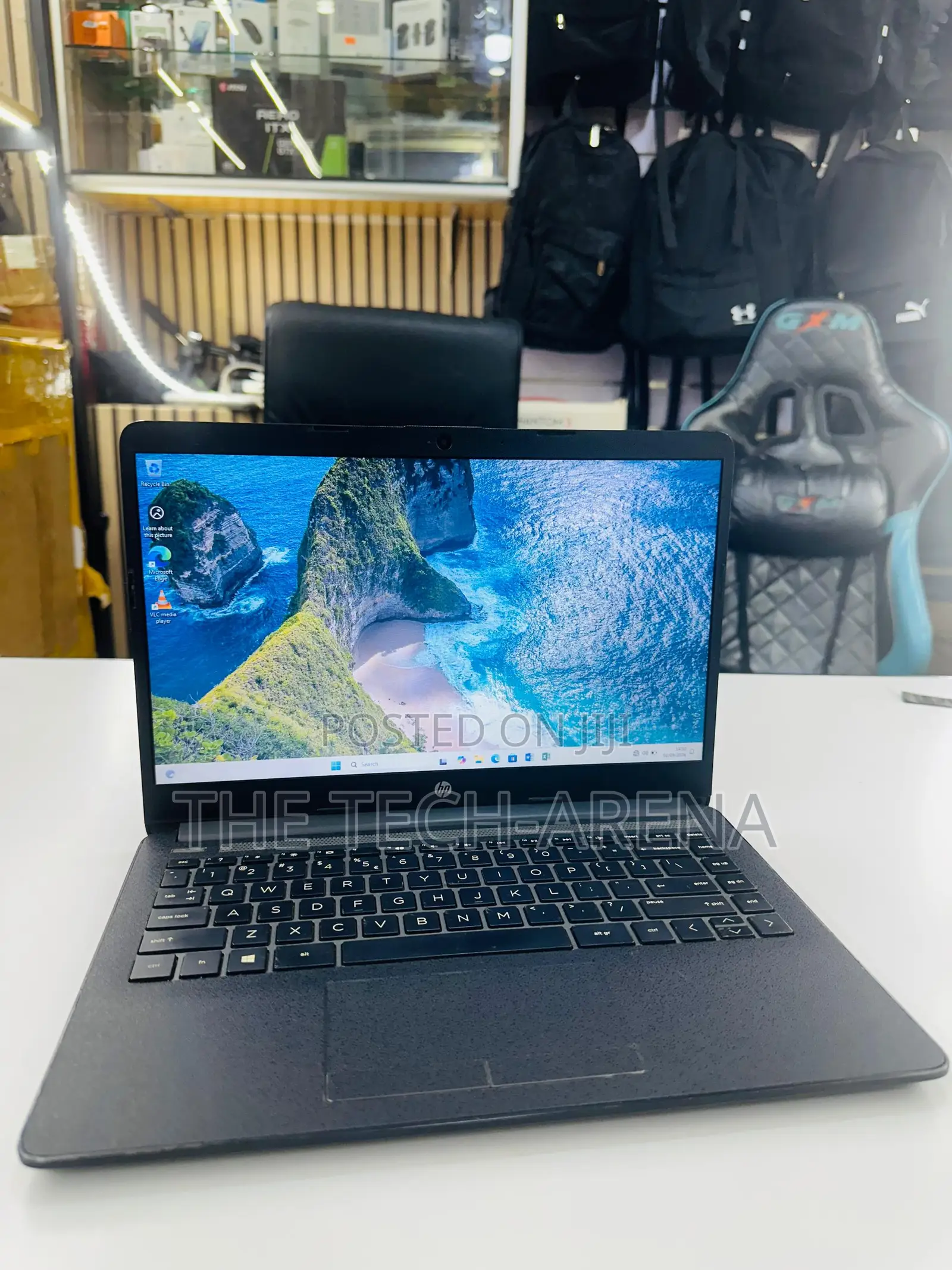Laptop HP 14S 8GB Intel Core i3 SSD 1T