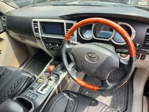Toyota Hilux Surf 2006 Black