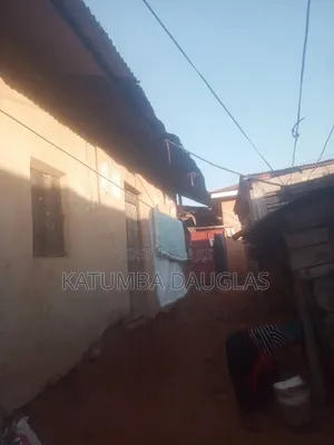 Kamwokya Plot for Sale. Masavu
