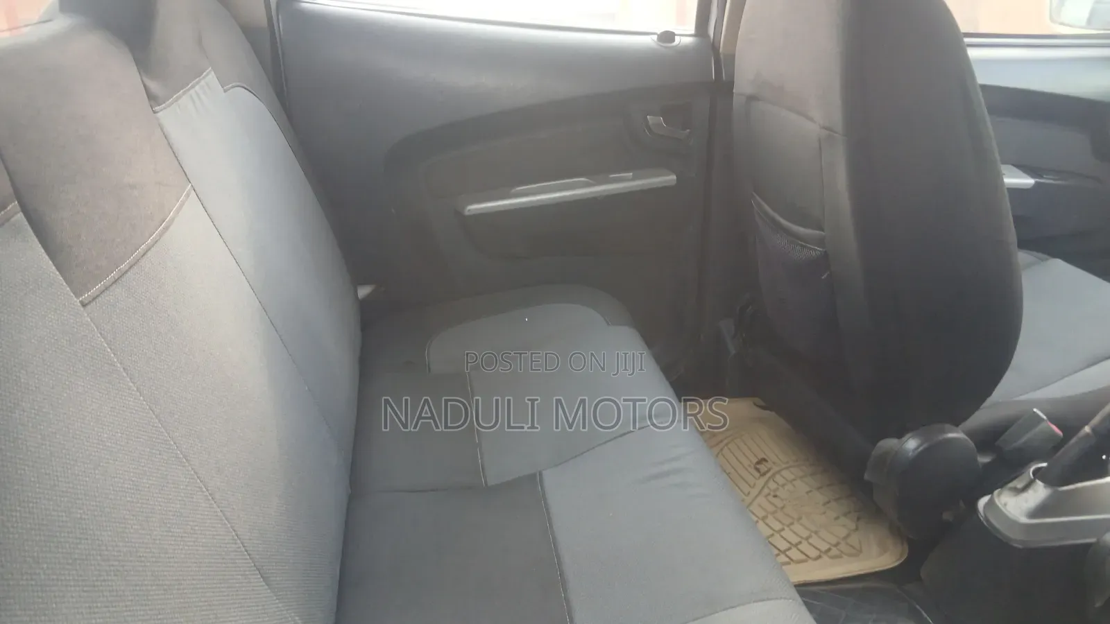 Tata Xenon 2007 White