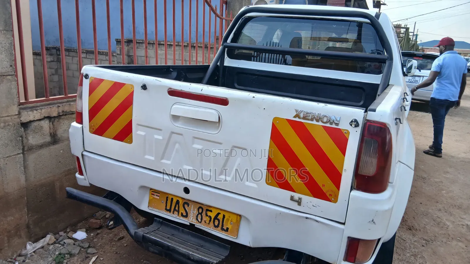 Tata Xenon 2007 White