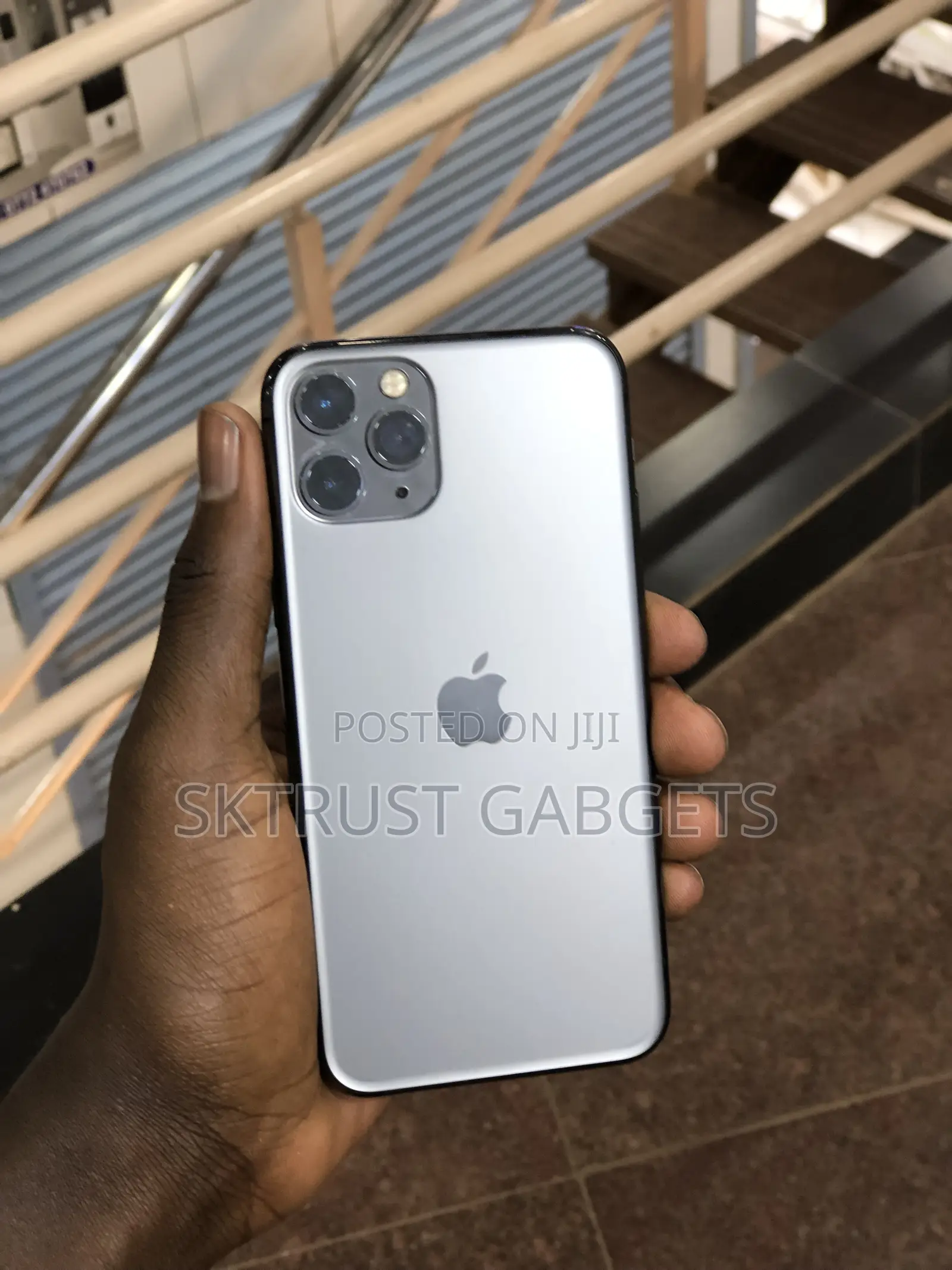 Apple iPhone 11 Pro 256 GB Gray