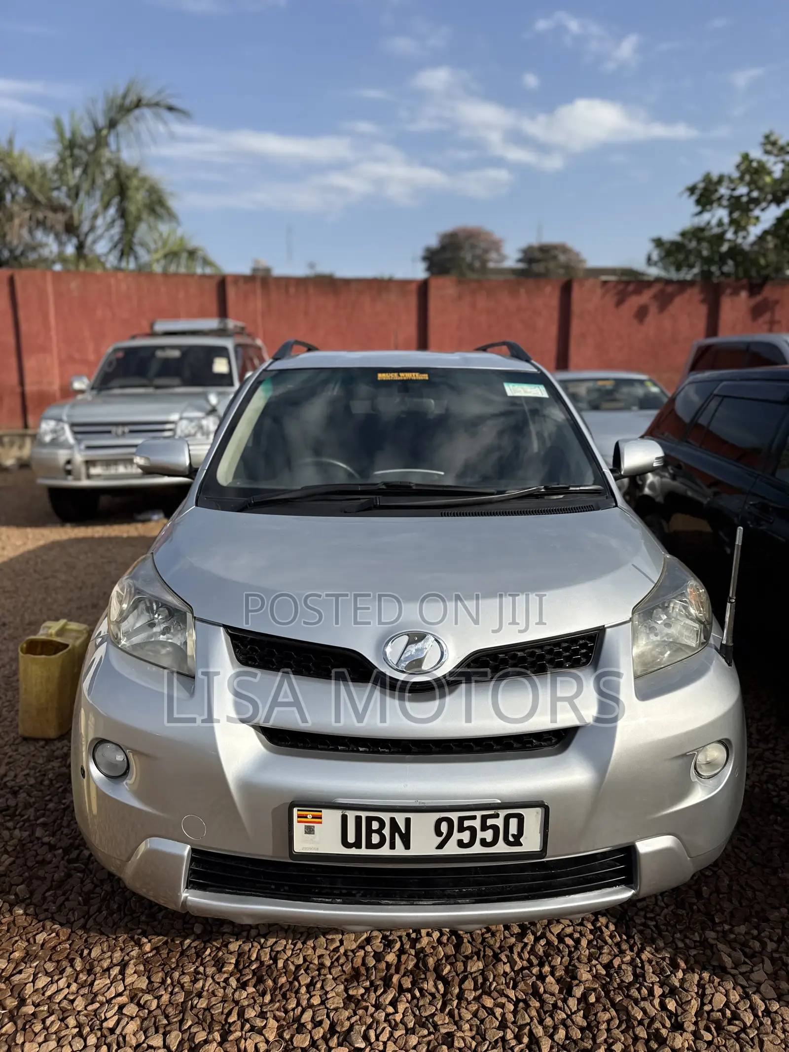 Toyota IST 2009 Silver