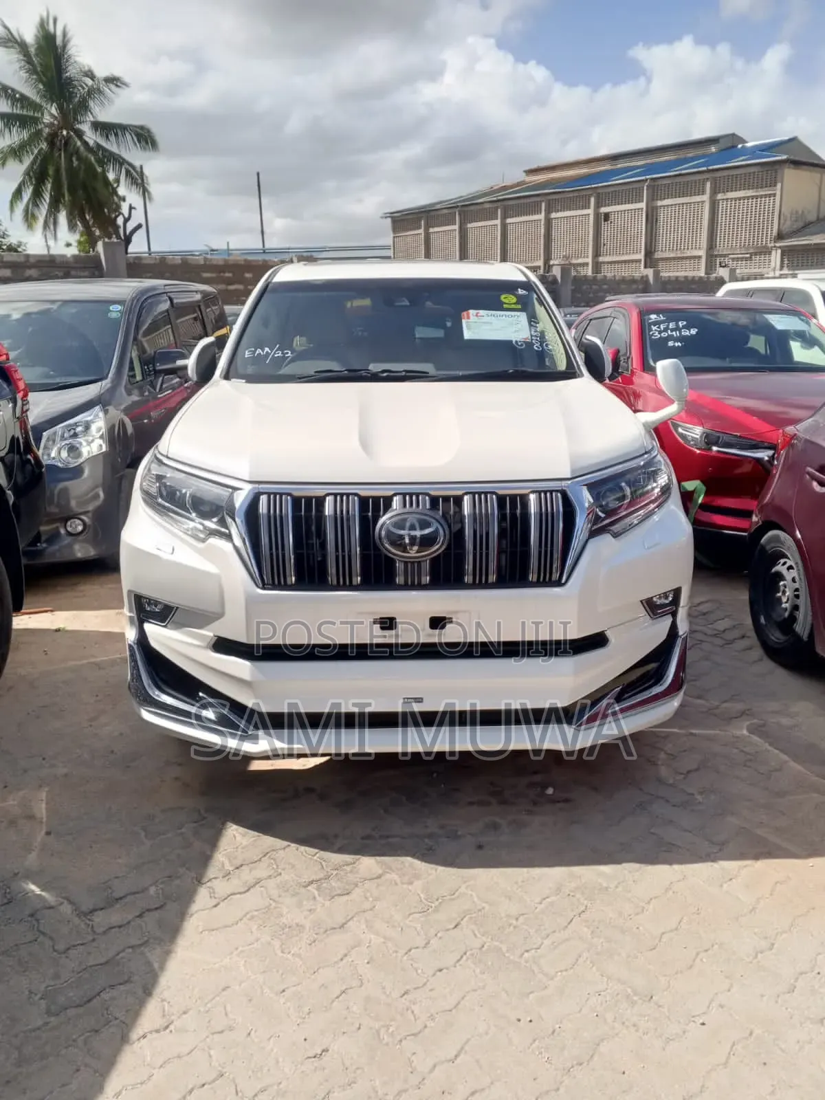 Toyota Land Cruiser Prado 2018 White