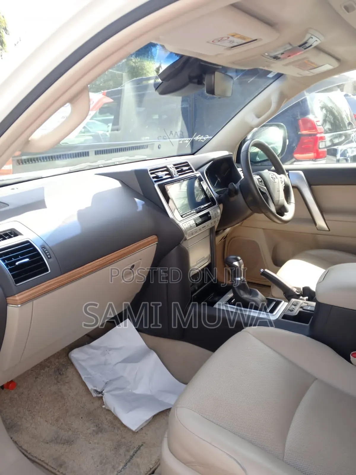 Toyota Land Cruiser Prado 2018 White
