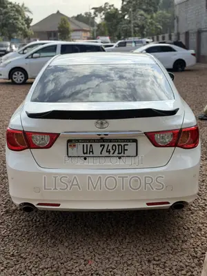 Toyota Mark X 2.5 AWD 2011 White