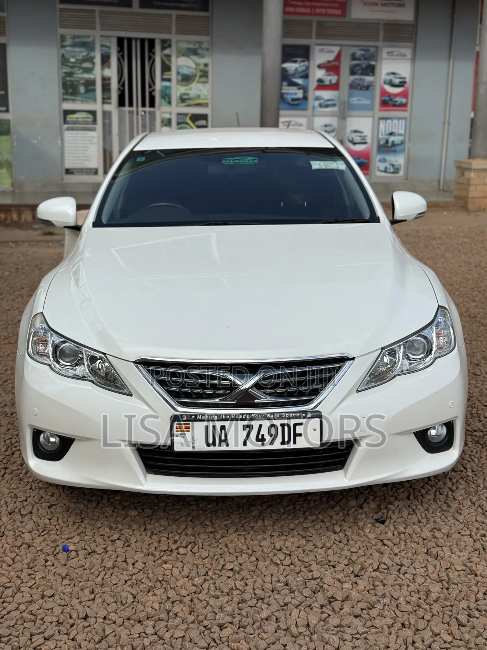 Toyota Mark X 2.5 AWD 2011 White