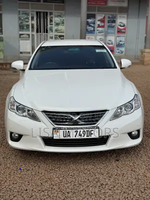 Toyota Mark X 2.5 AWD 2011 White