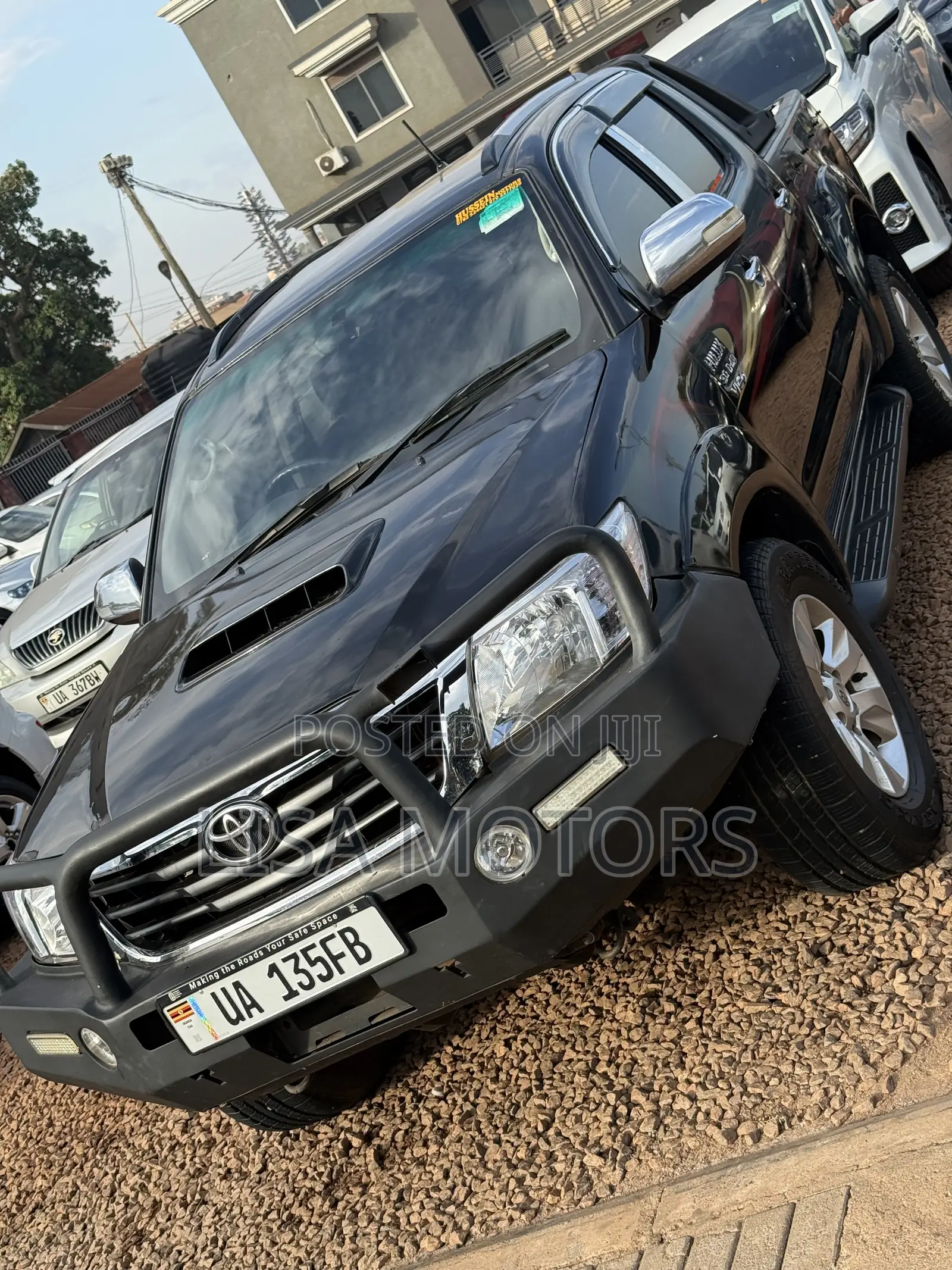Toyota Hilux 3.0 D-4D 4x4 2012 Black