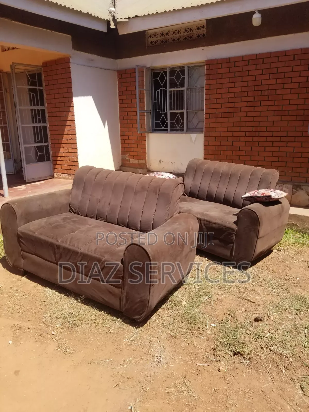Second Hand Sofa Set