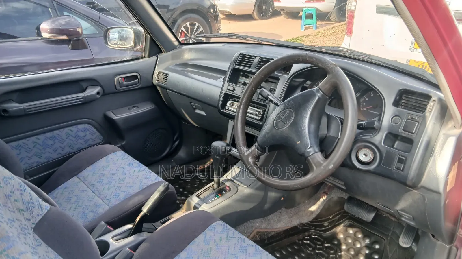 Toyota RAV4 Automatic 2000 Red
