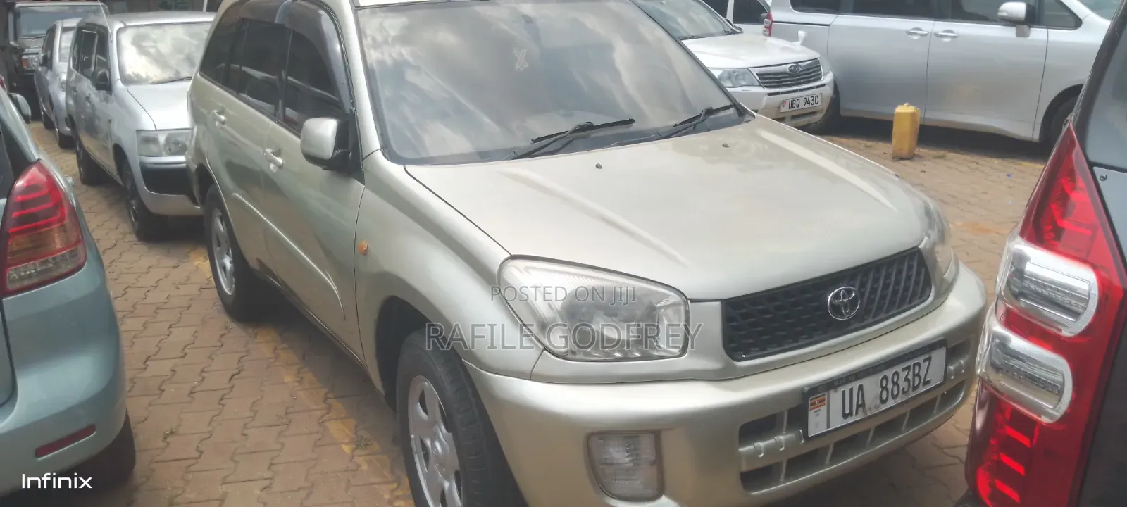 Toyota RAV4 2006 Gold