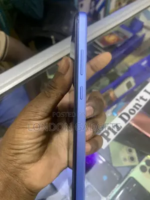 Infinix Smart 7 64 GB Blue