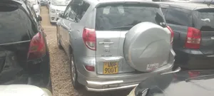 Toyota RAV4 2009 Silver