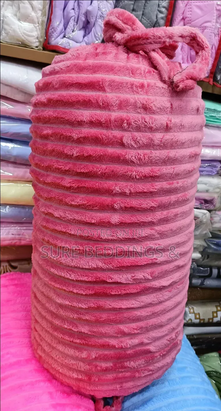 Cylindrical Cushion