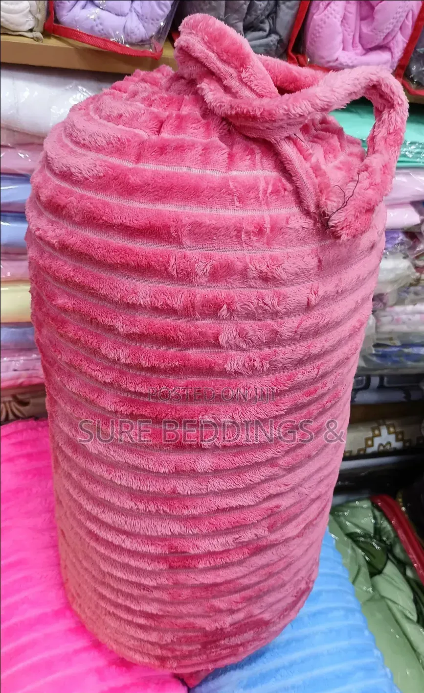 Cylindrical Cushion